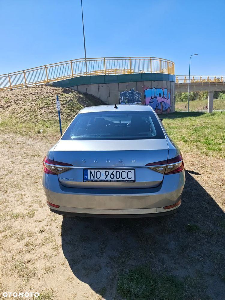 Skoda Superb 1.5 TSI Style DSG - 8