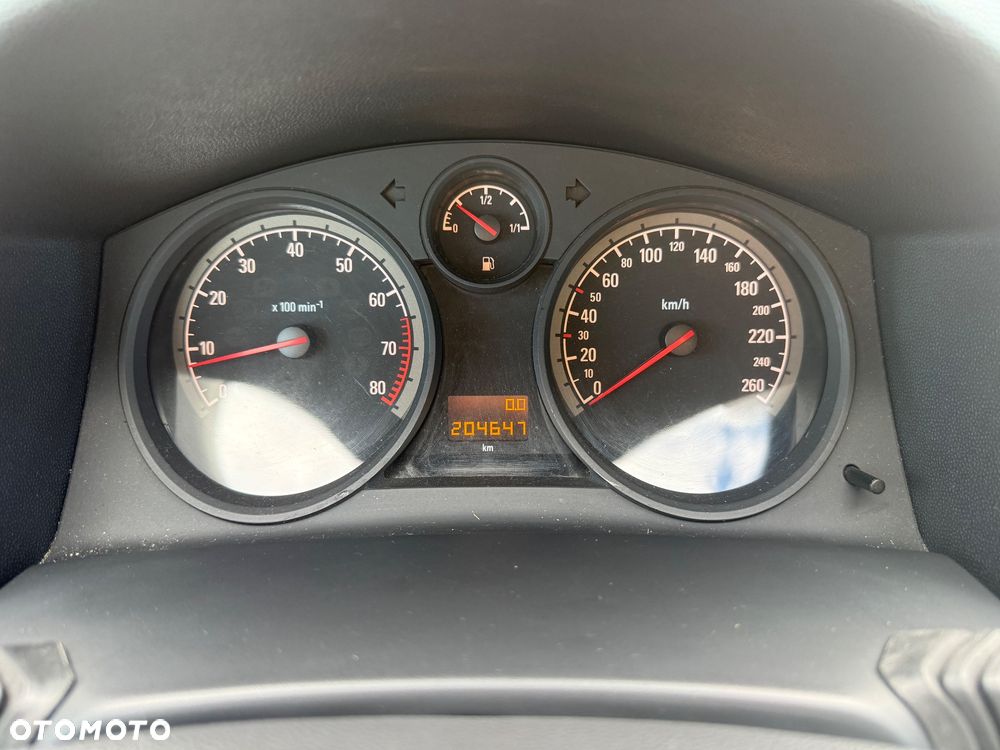 Opel Astra - 25