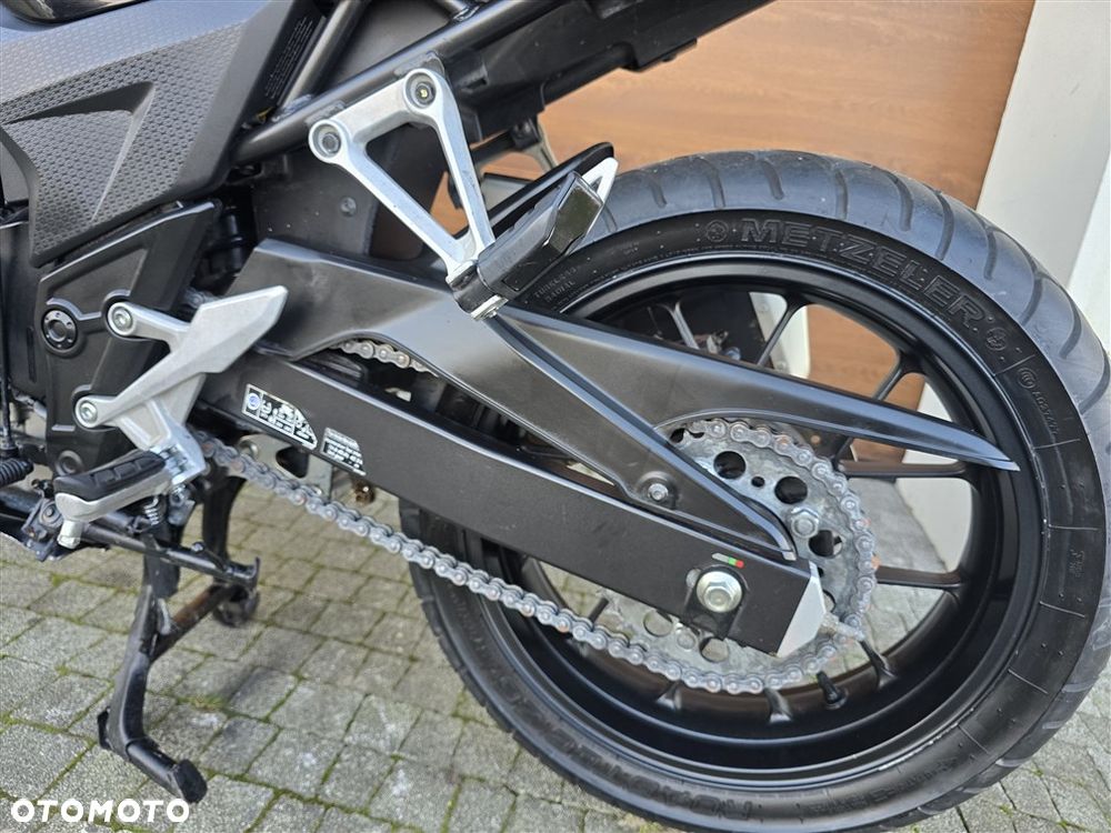 Honda CB - 16