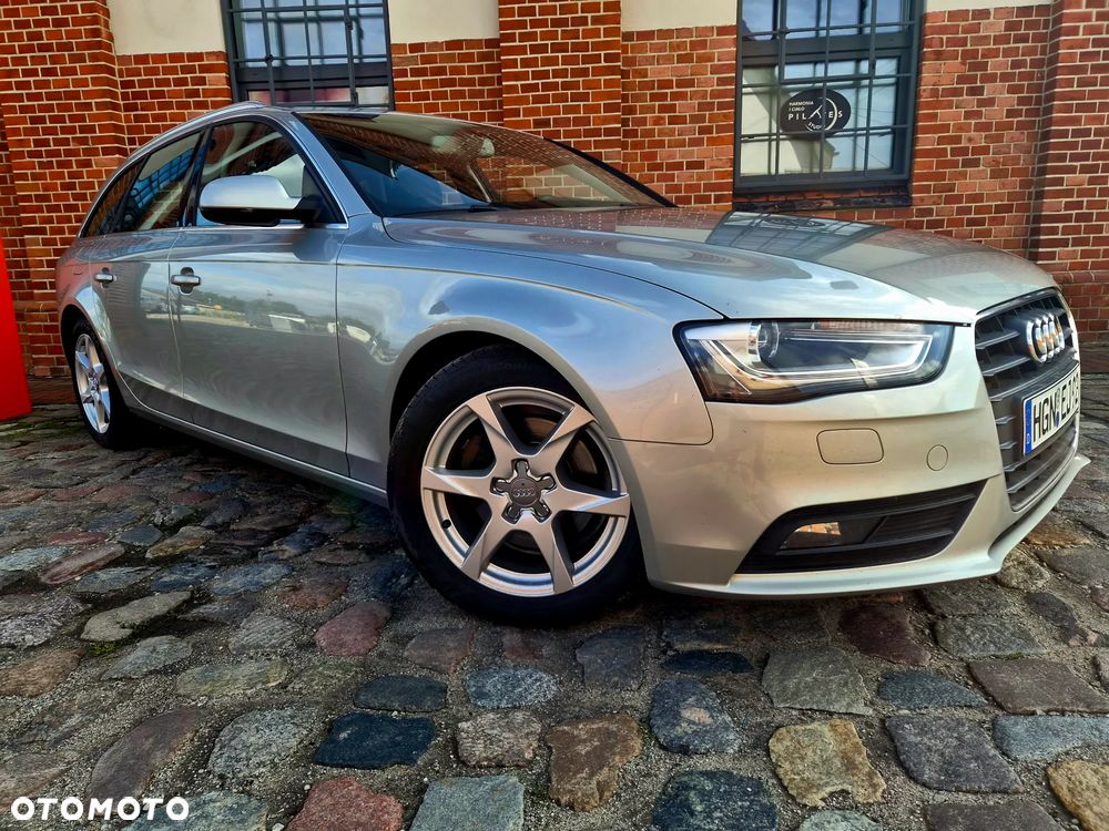 Audi A4 Avant - 4