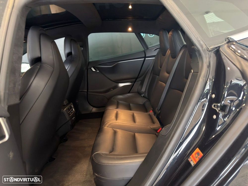Tesla Model S 100D - 8