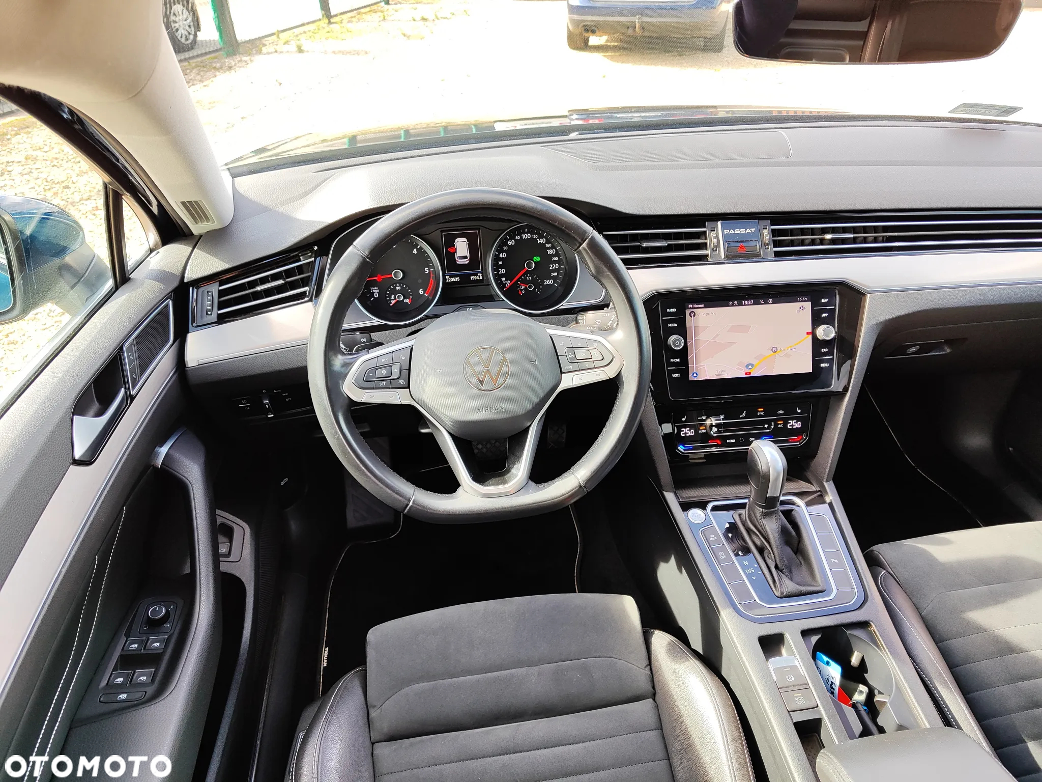 Volkswagen Passat 2.0 TDI EVO Elegance DSG - 22