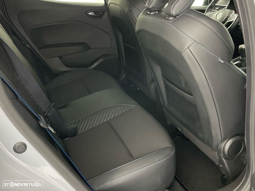 Renault Clio 1.0 TCe Esprit Alpine - 23