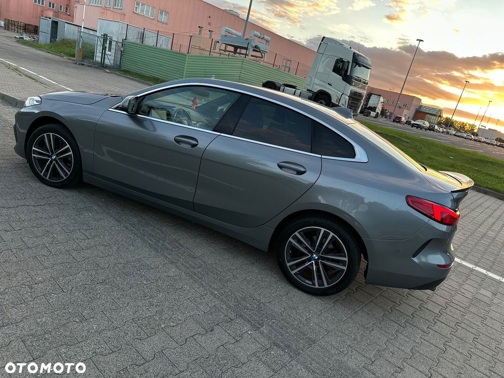 BMW Seria 2 218i - 2