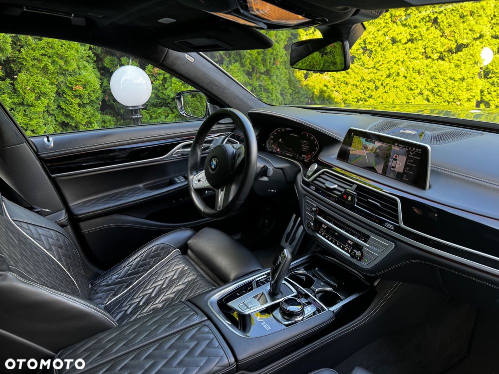 BMW Seria 7 M760Li xDrive - 7