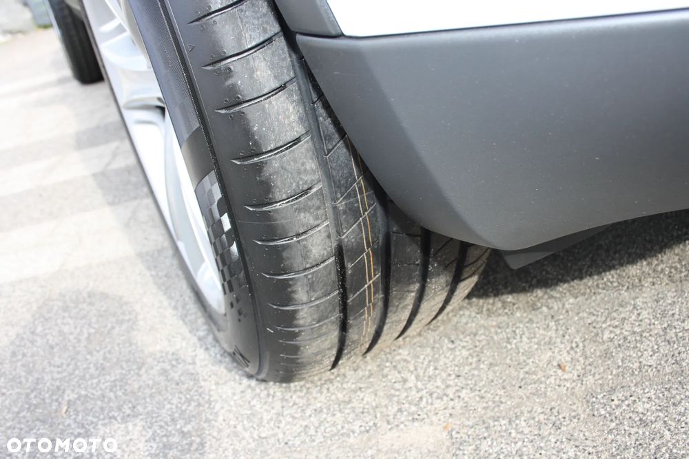 Ford Kuga 2.0 TDCi 4x4 White Magic - 29