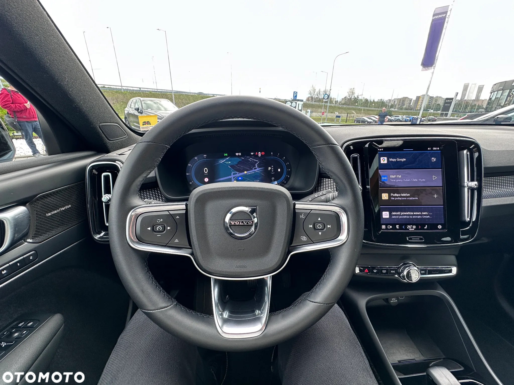 Volvo XC 40 B3 Plus Dark - 12