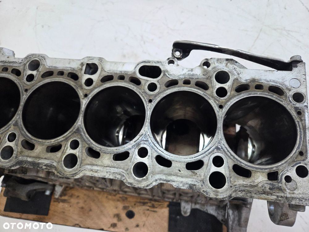 BLOK SILNIKA BMW E60 E61 306D3 M57 - 7