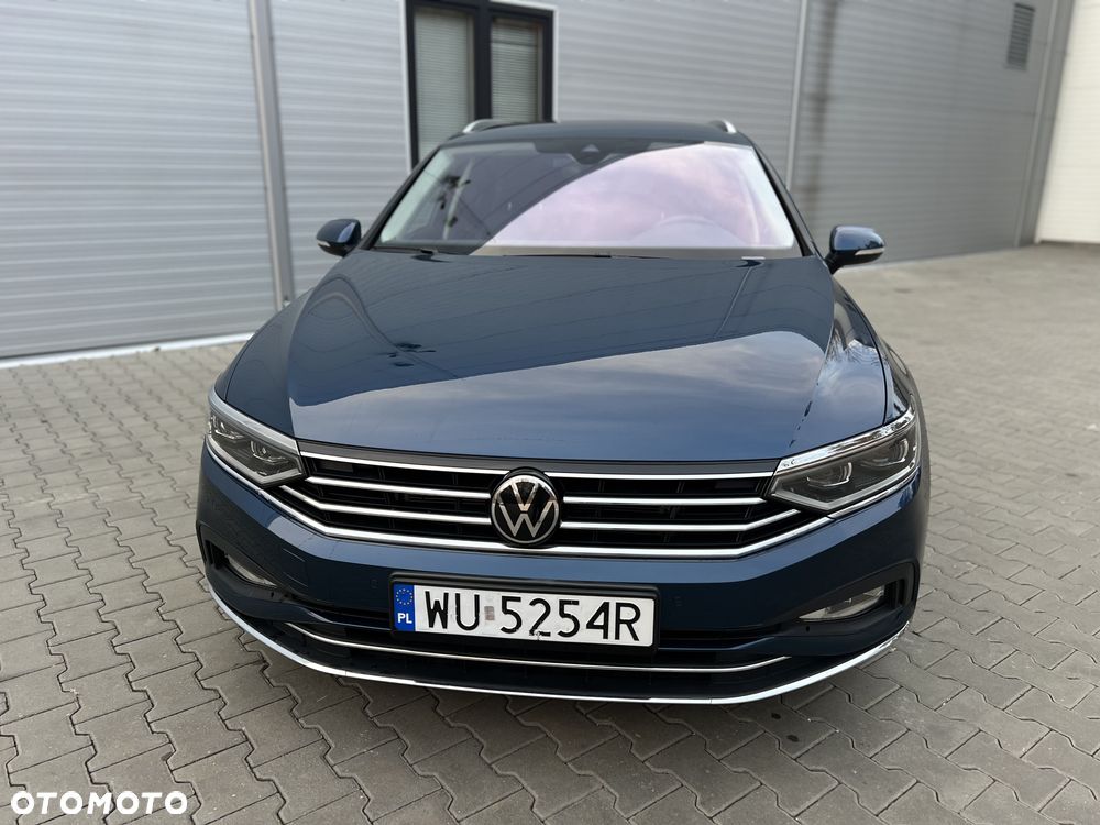 Volkswagen Passat 2.0 TDI Elegance DSG - 2