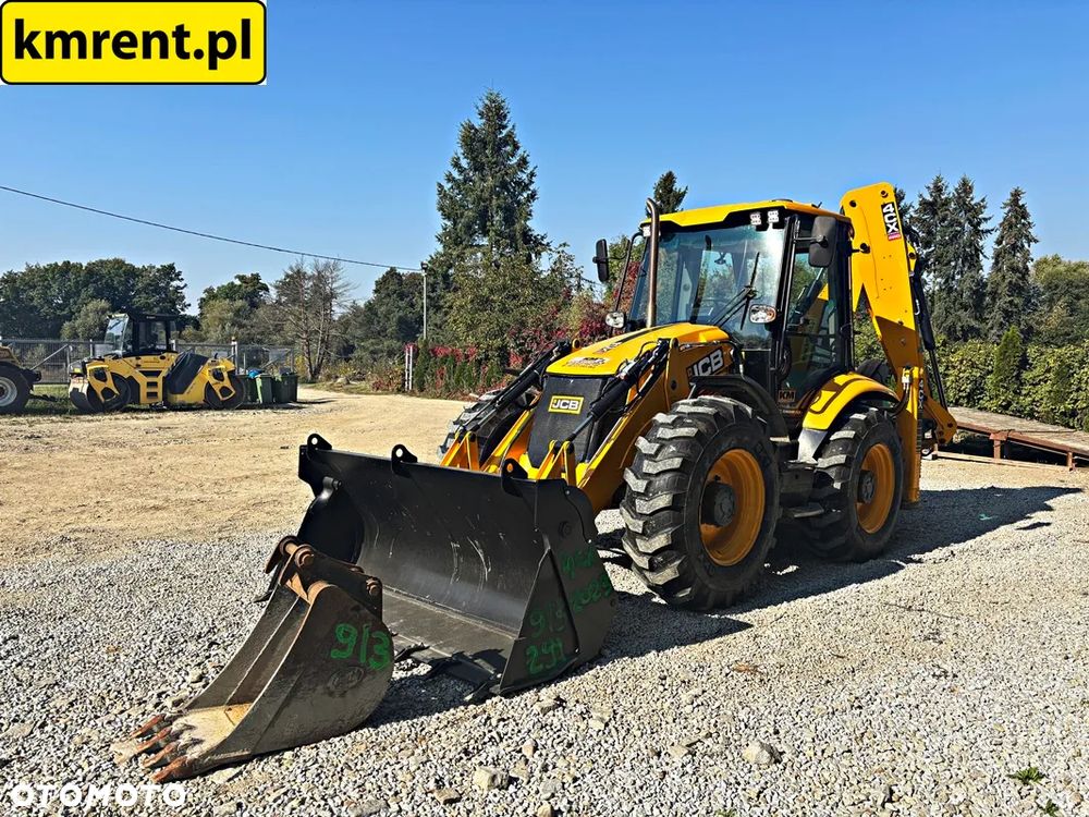 JCB 4CX PRO KOPARKO-ŁADOWARKA 2023R - 9