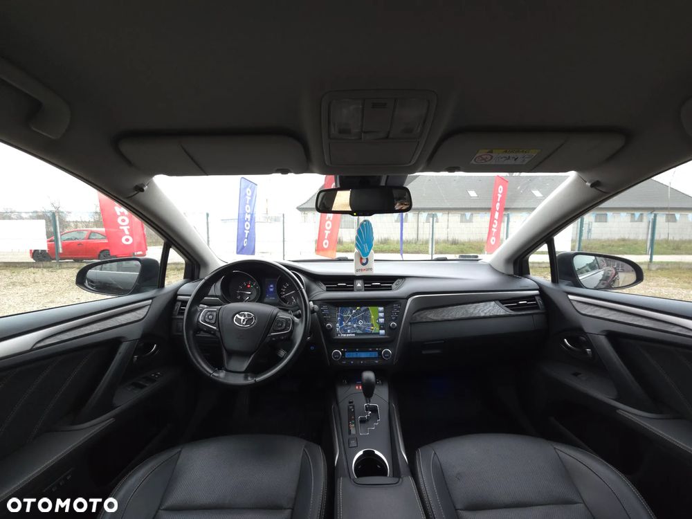 Toyota Avensis 2.0 Prestige MS - 37