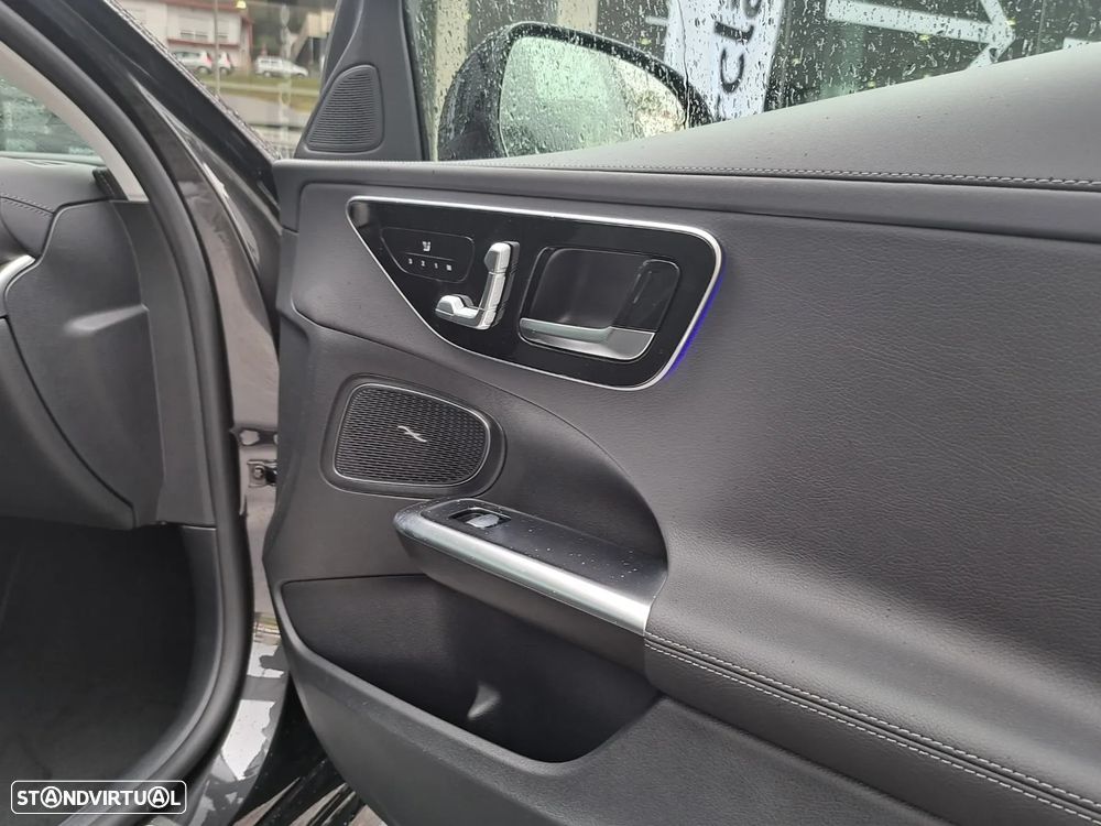 Mercedes-Benz C 300 e T 9G-TRONIC AMG Line - 6