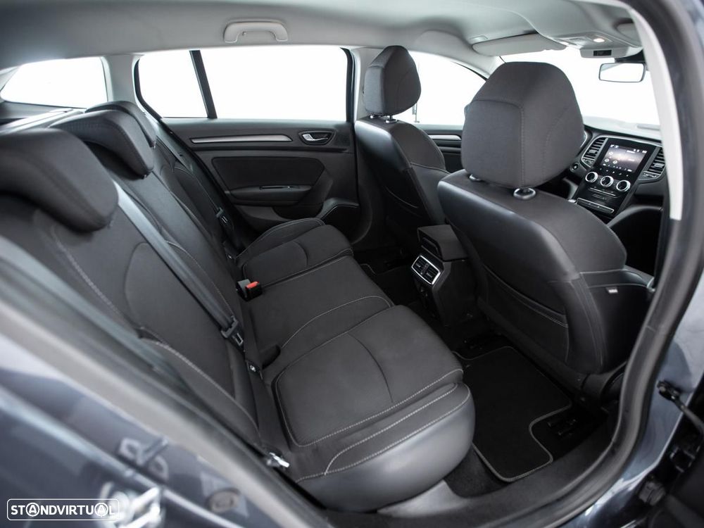 Renault Mégane Sport Tourer - 11