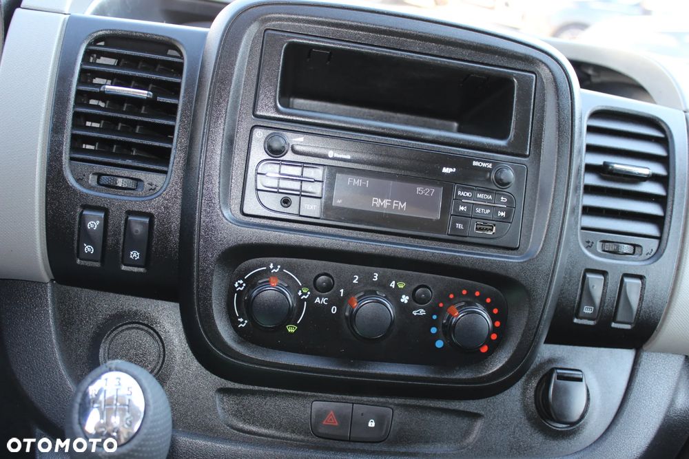 Renault TRAFIC - 17