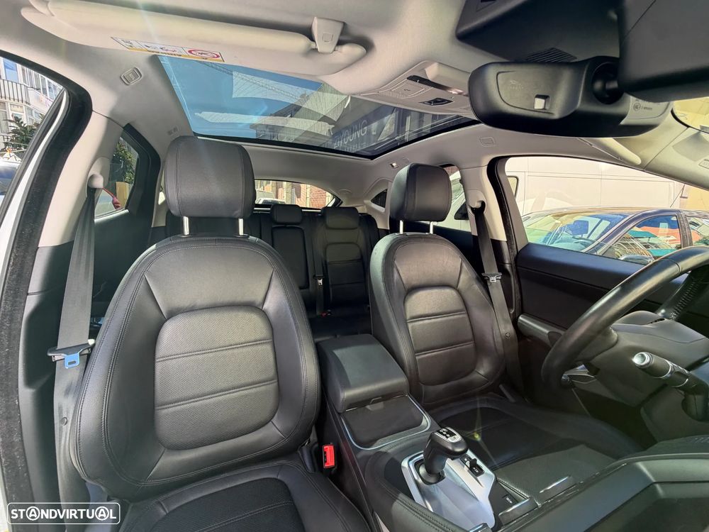 Jaguar E-Pace 2.0 i4D R-Dynamic S AWD Aut. - 11
