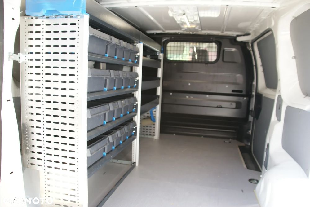 Peugeot Expert - 8