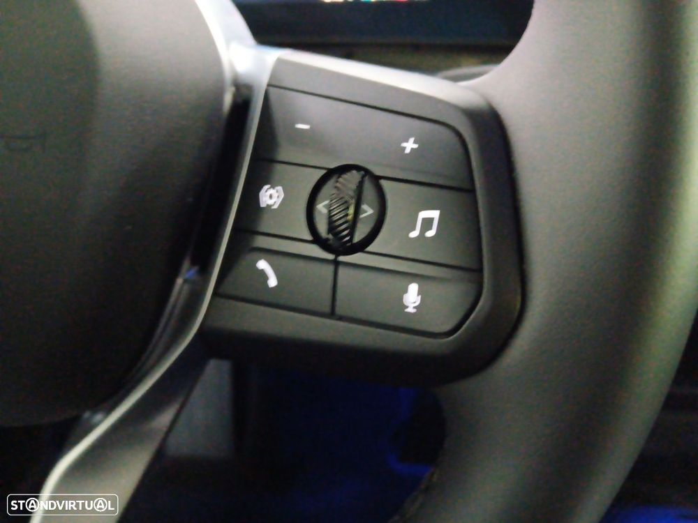 BMW 216 Gran Coupé - 13