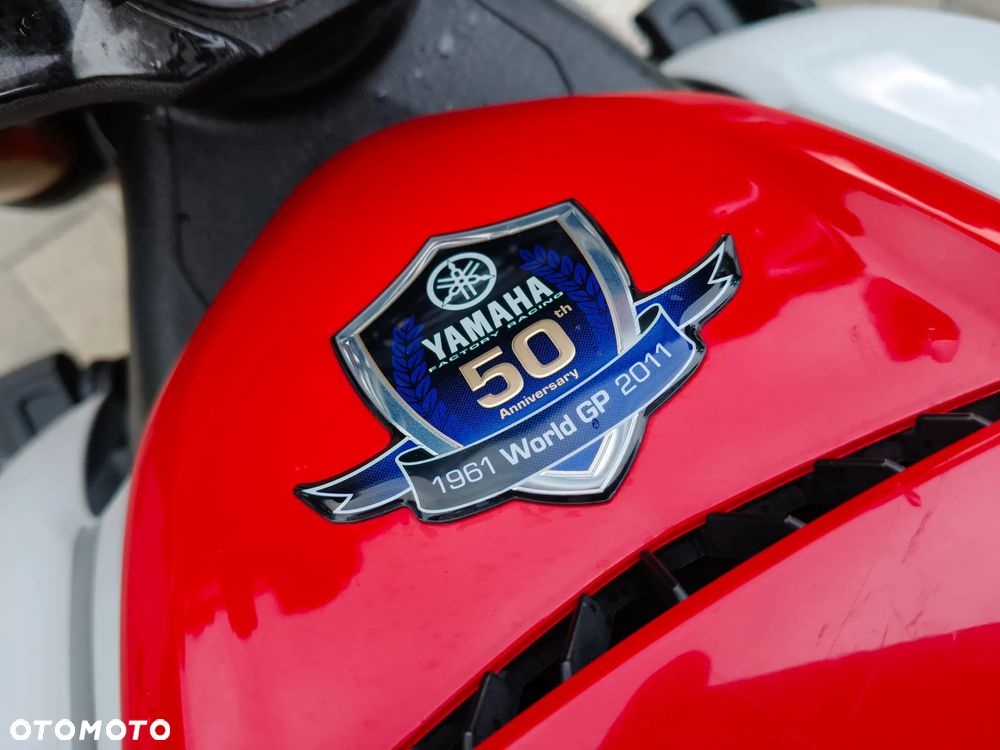 Yamaha FZ8 - 12