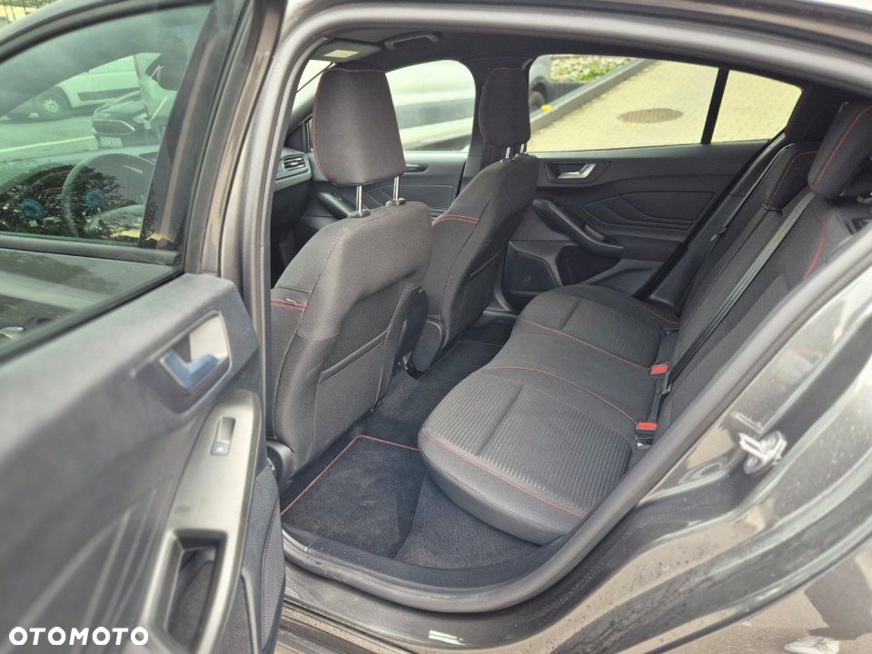 Ford Focus - 15