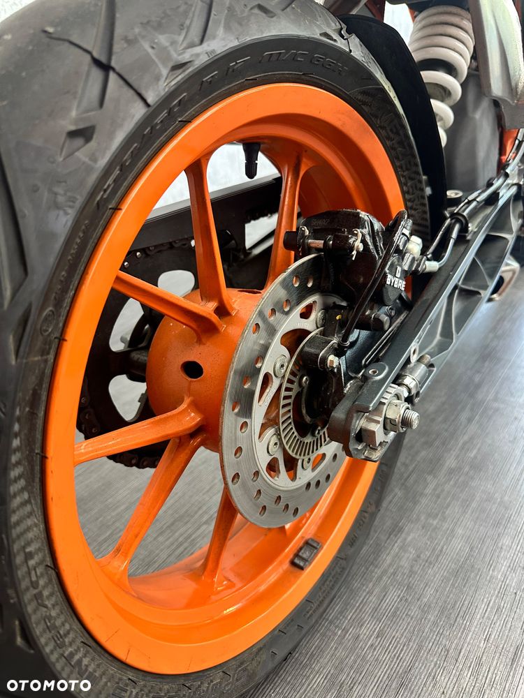 KTM Duke 390 - 16