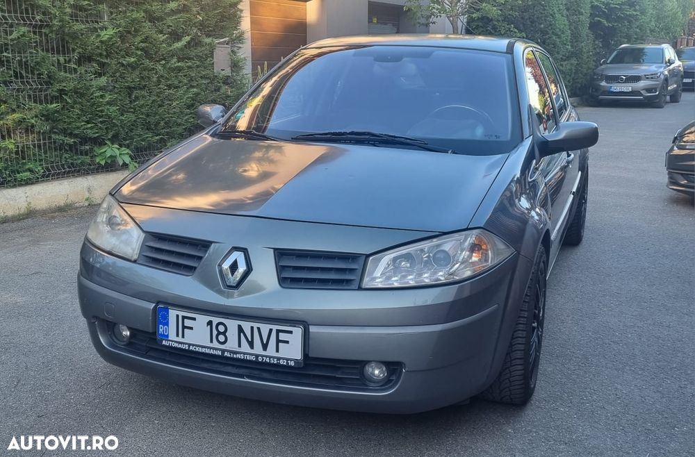 Renault Megane - 1