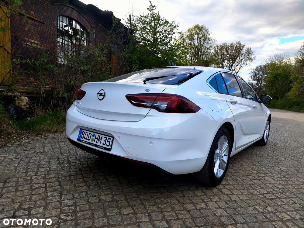 Opel Insignia - 4