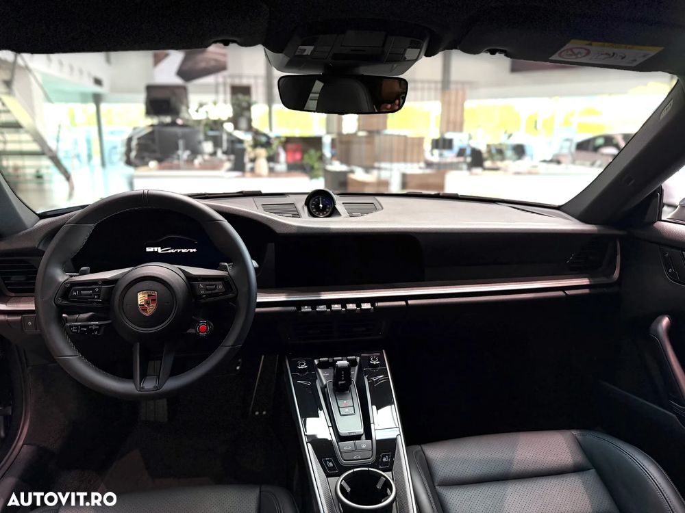Porsche 911 Carrera PDK - 34