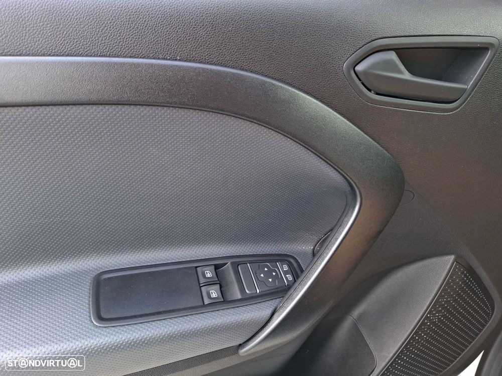 Mercedes-Benz Citan Furgão Standard 112/27 - 18