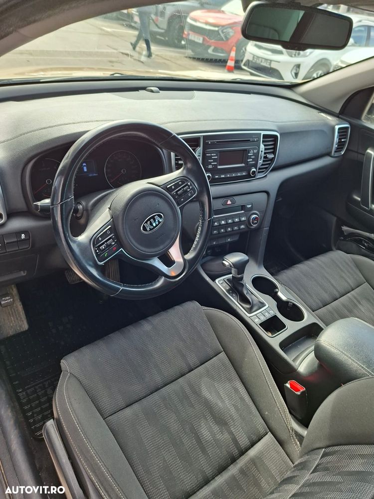 Kia Sportage 1.7 DSL 7DCT 4x2 Classic - 24