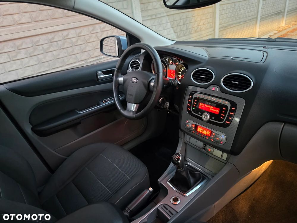 Ford Focus - 14