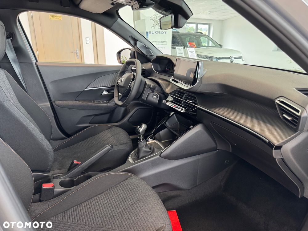 Peugeot 2008 - 9