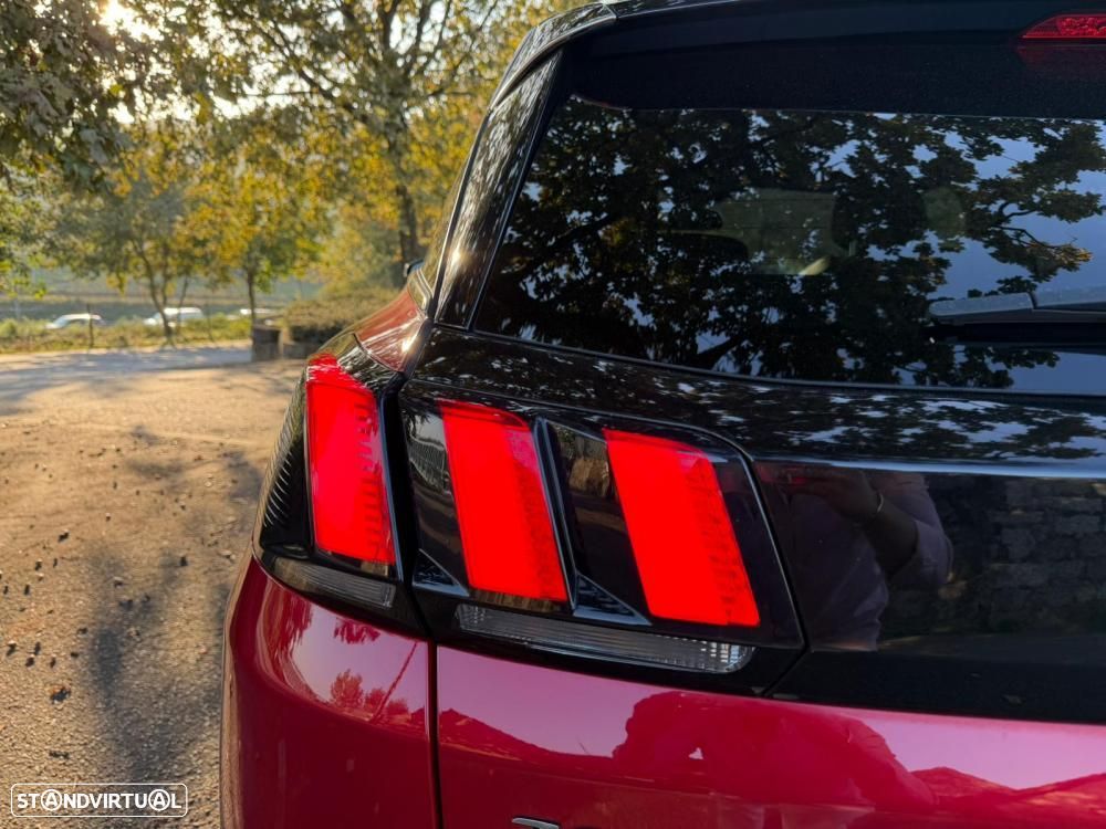 Peugeot 3008 1.5 BlueHDi GT Line EAT8 - 26