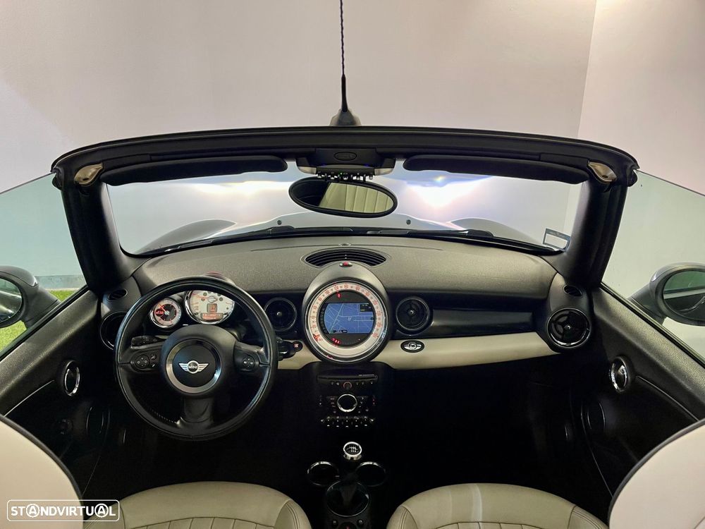 MINI Cabrio Cooper D - 2