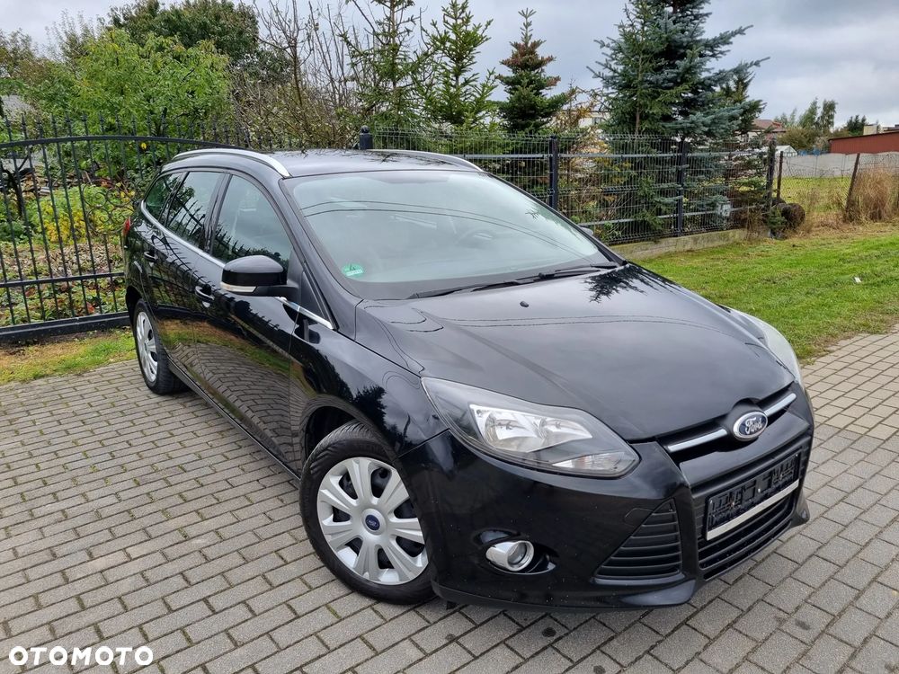 Ford Focus 1.6 TDCi DPF Champions Edition - 4