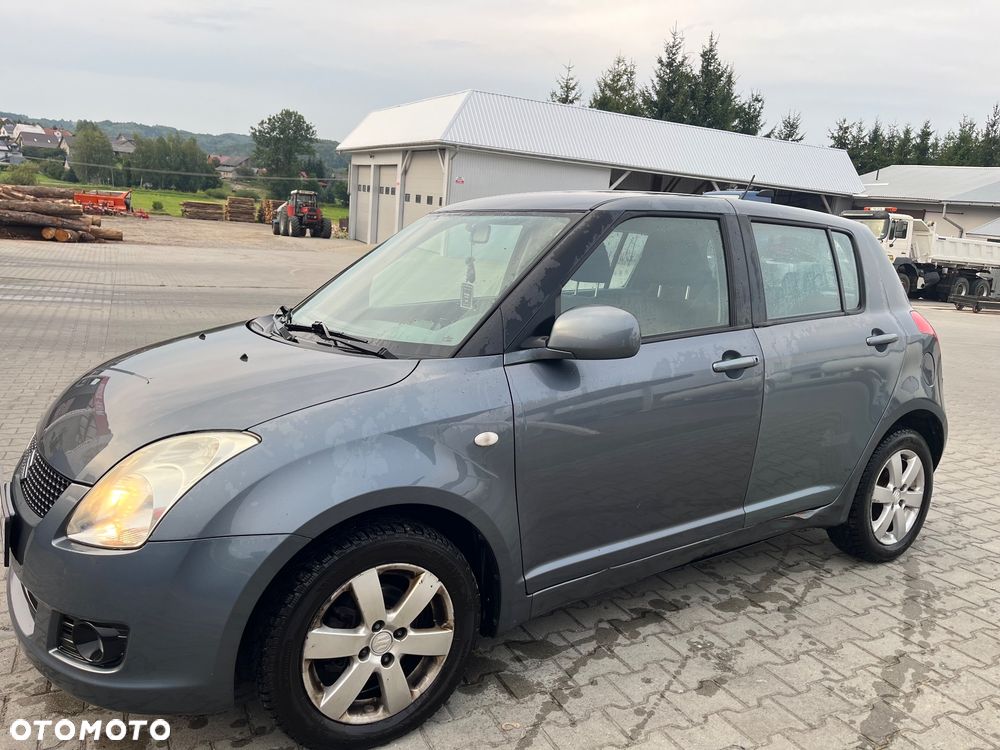 Suzuki Swift 1.3 GS / Premium 4WD - 8