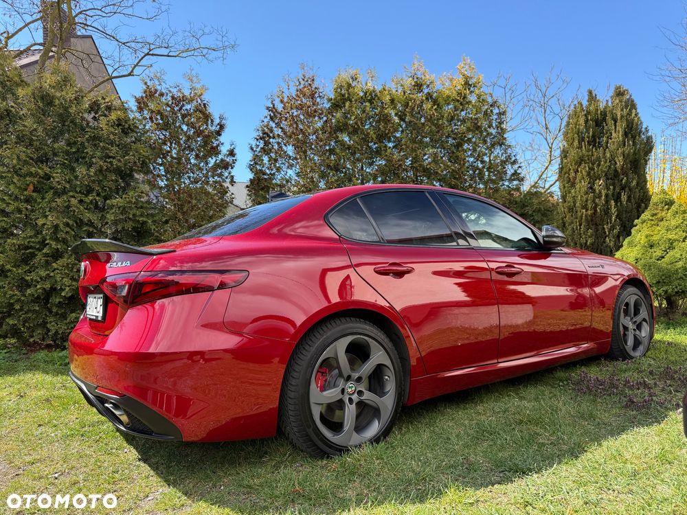 Alfa Romeo Giulia 2.0 Turbo 16V AT8-Q4 Veloce Ti - 20