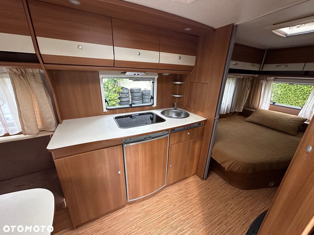 Hymer-Eriba CARADO C255 - 10