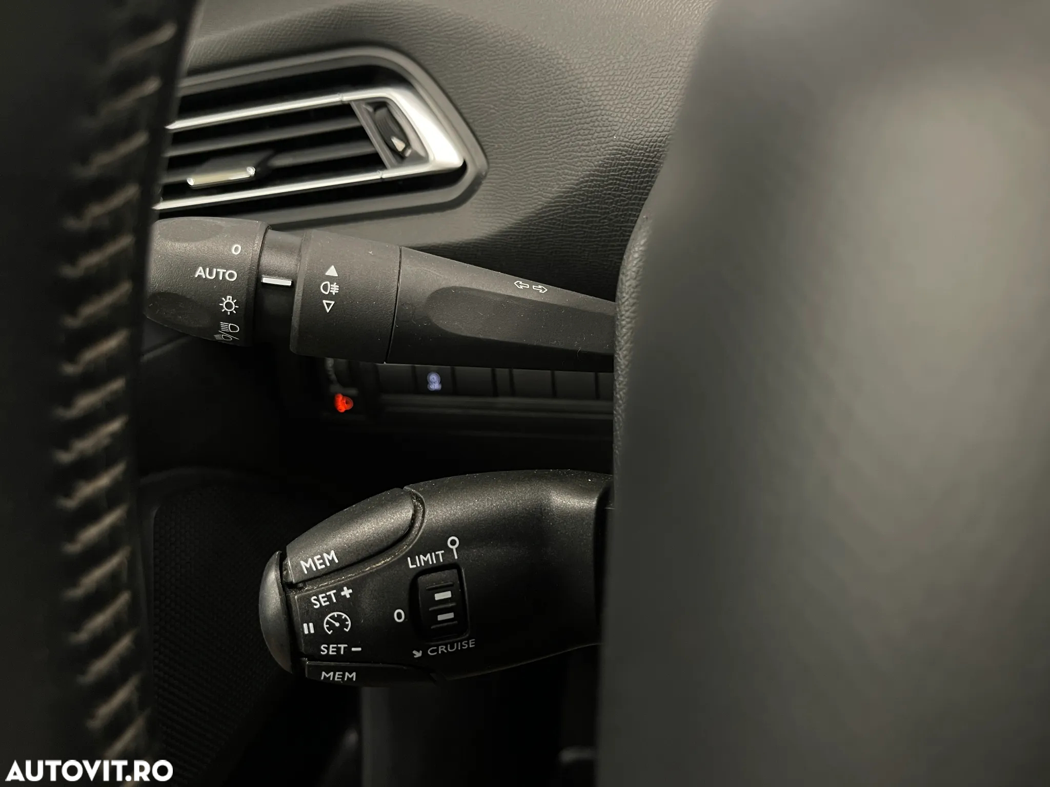 Peugeot 308 1.5 BlueHDi FAP STT Active - 19