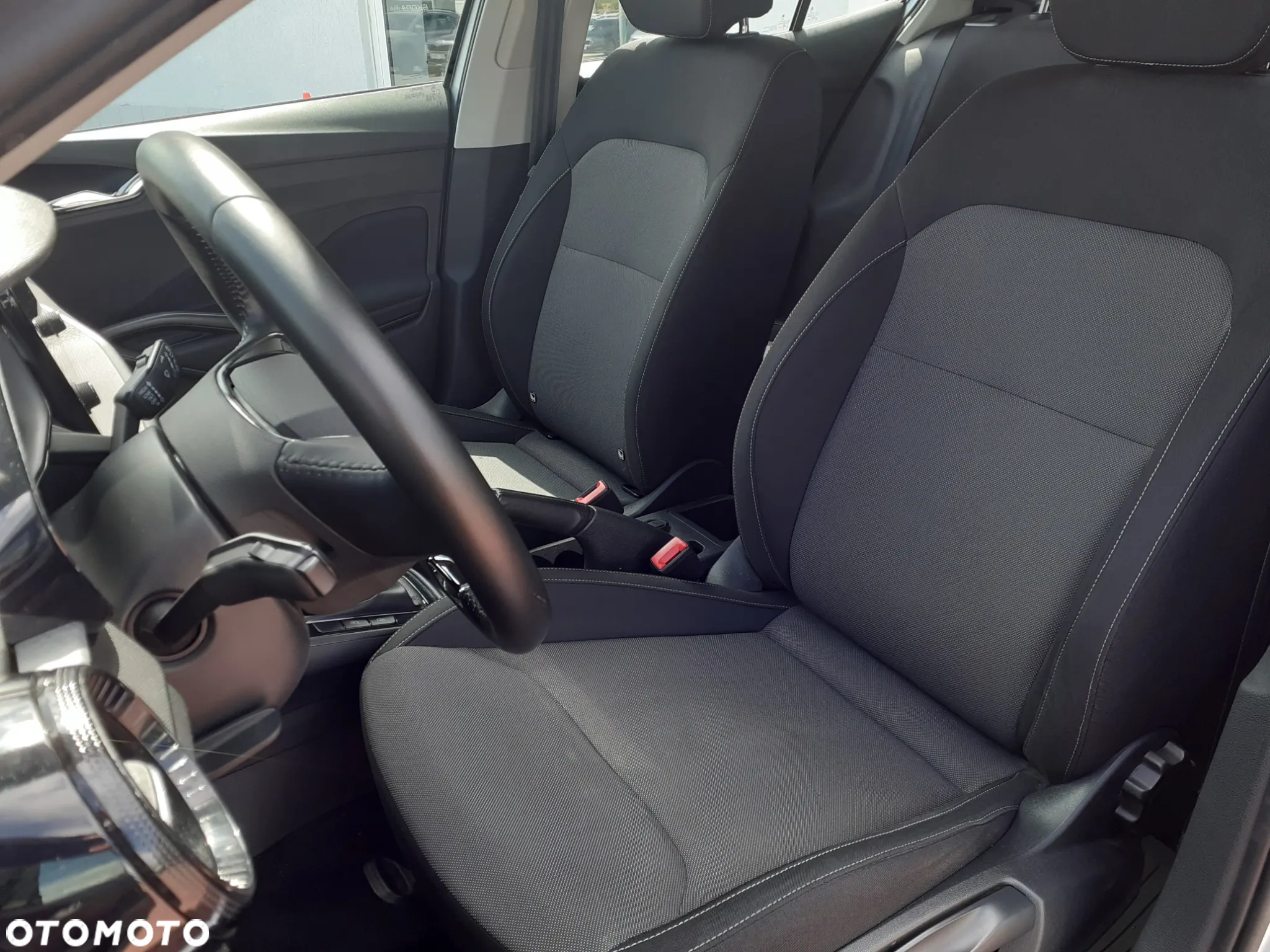 Skoda Fabia 1.0 TSI Ambition - 9