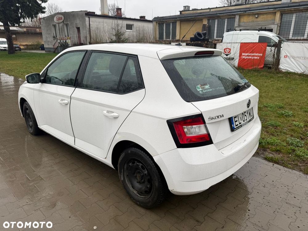 Skoda Fabia 1.0 Active - 3