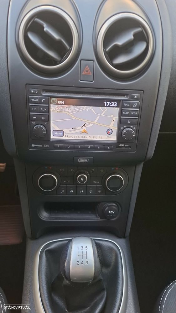 Nissan Qashqai 1.6 Tekna Premium 360 - 23