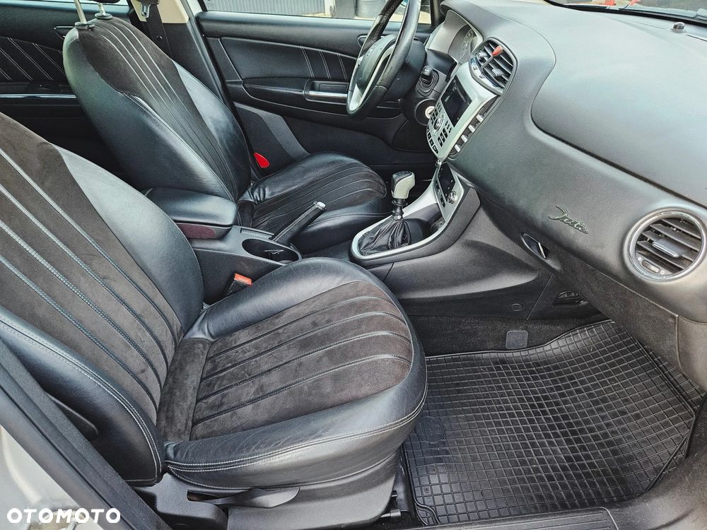 Lancia Delta 1.6 MultiJet 16v Oro - 13