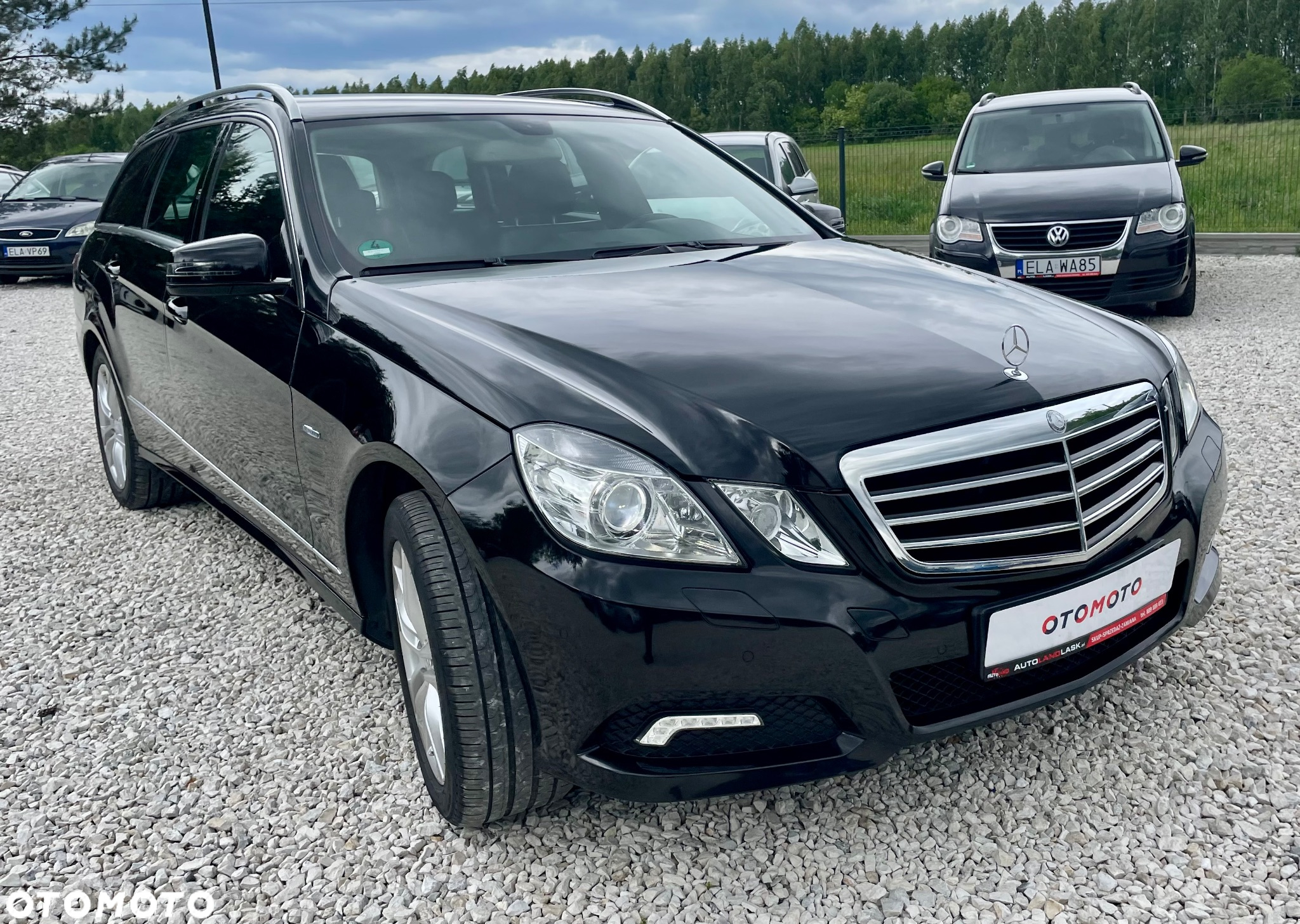 Mercedes-Benz Klasa E 200 CGI BlueEffICIENCY Avantgarde - 3