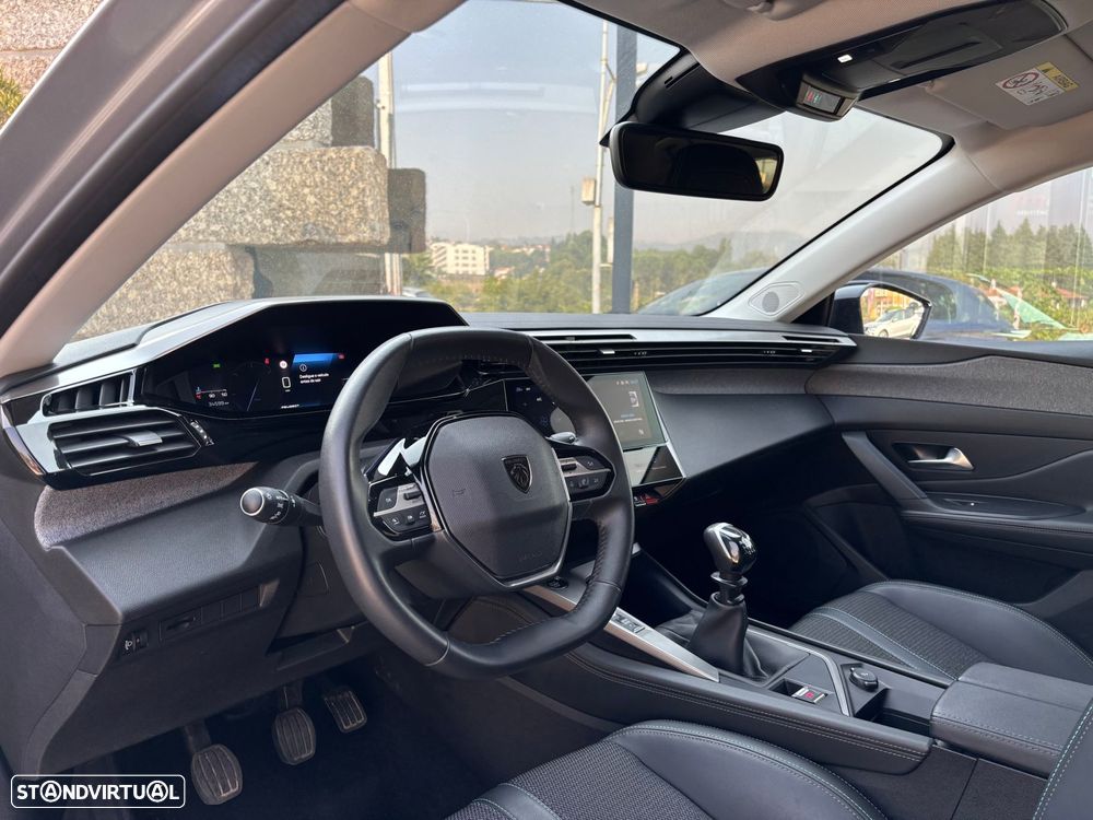 Peugeot 308 1.2 PureTech Allure - 5