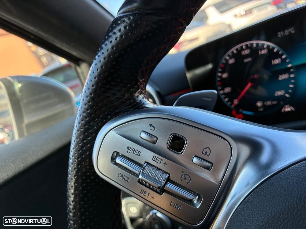 Mercedes-Benz A 250 - 21