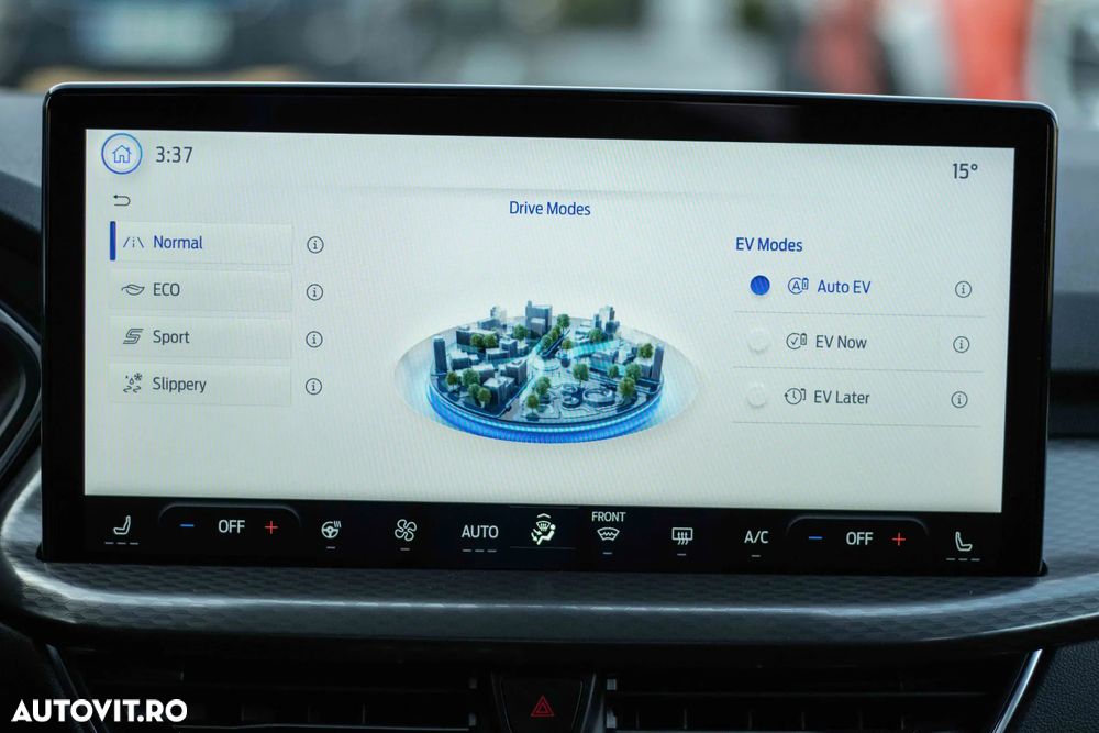 Ford Kuga 2.5 Duratec FWD PHEV Titanium - 23