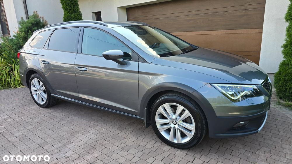 Seat Leon 1.8 TSI Start&Stop DSG XCELLENCE - 12