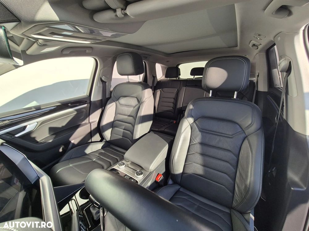 Volkswagen Touareg V6 TSI eHybrid PHEV Elegance - 11