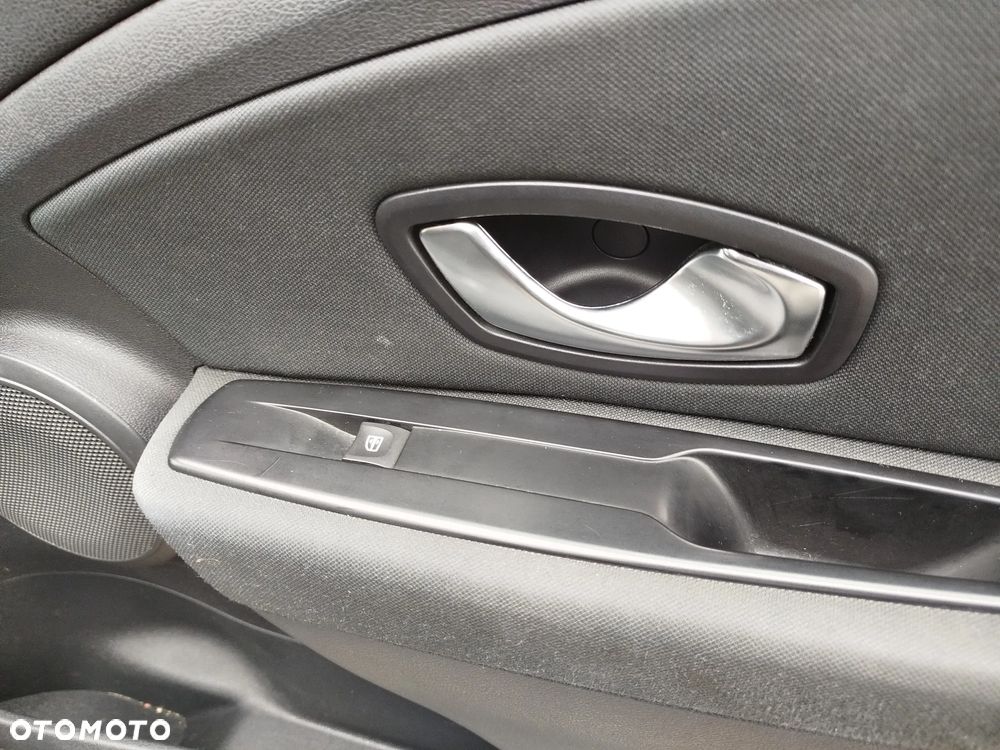 Renault Megane 1.6 16V 110 Paris Business - 31