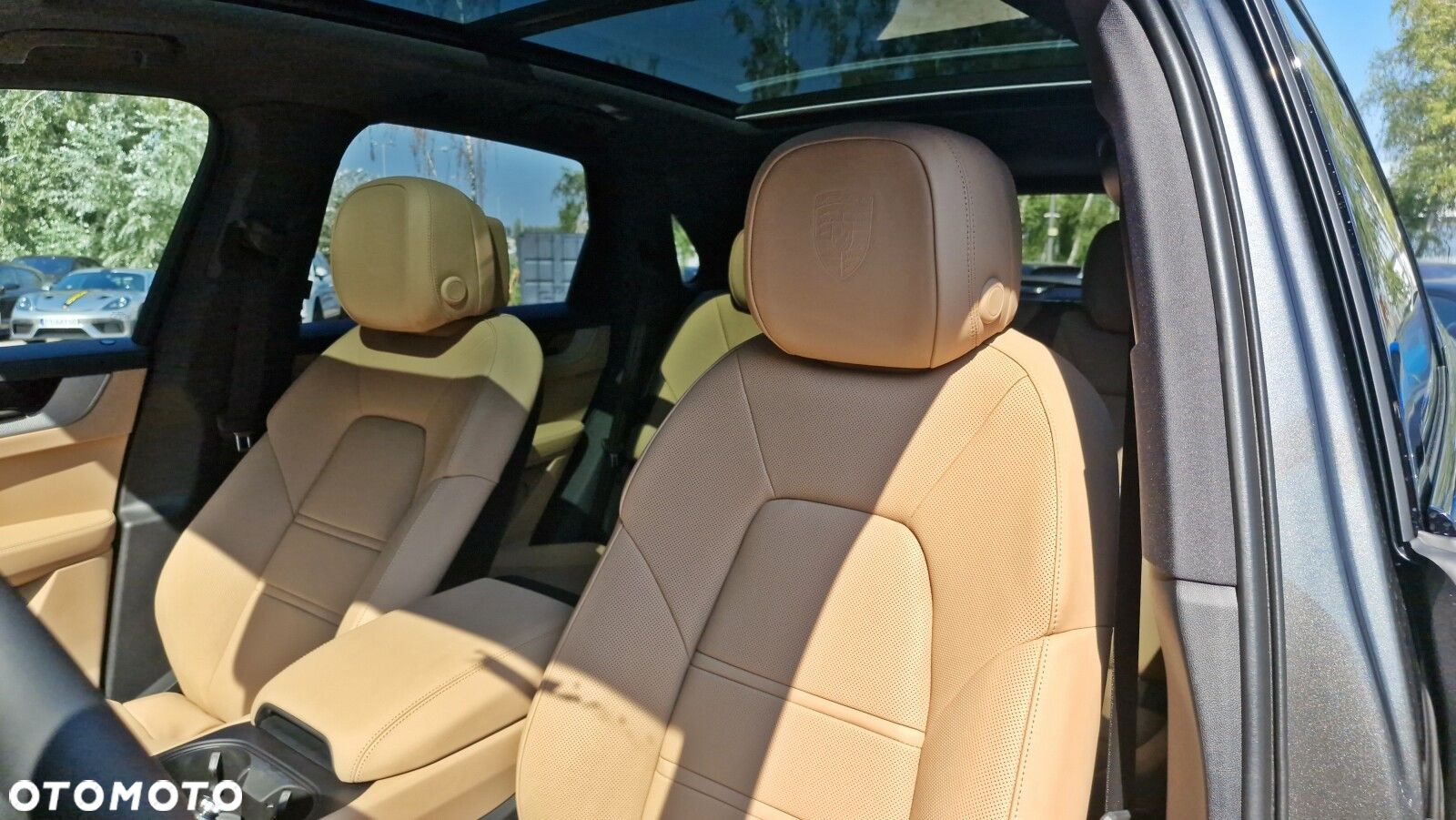 Porsche Cayenne - 10